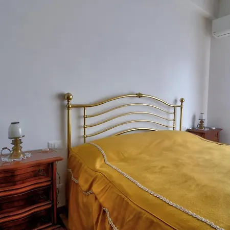 La Casa Di Nilde アパート