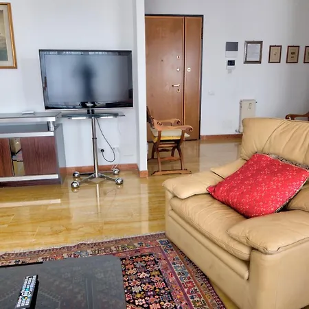 Lägenhet La Casa Di Nilde *