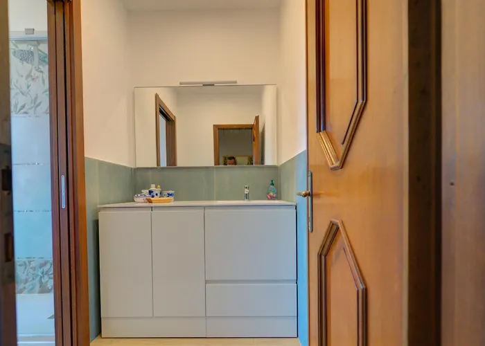 La Casa Di Nilde Apartment *